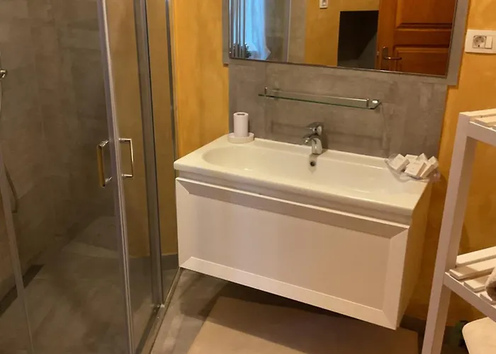 Stella * Ρόβινι